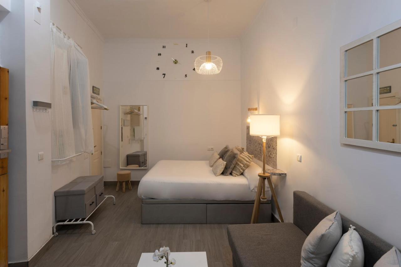 Santa Clara Urban Apartment II เซบีญา ภายนอก รูปภาพ