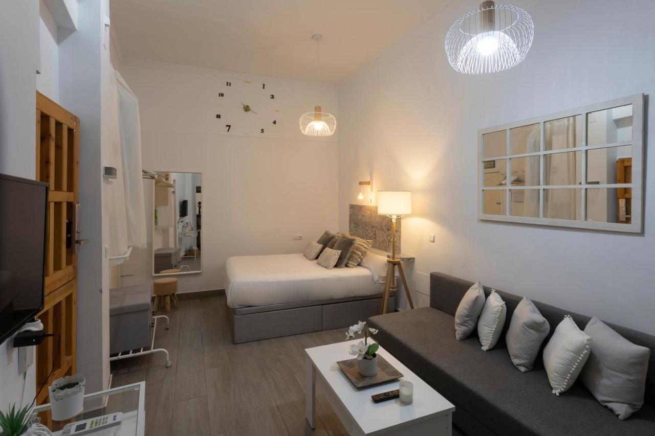 Santa Clara Urban Apartment II เซบีญา ภายนอก รูปภาพ